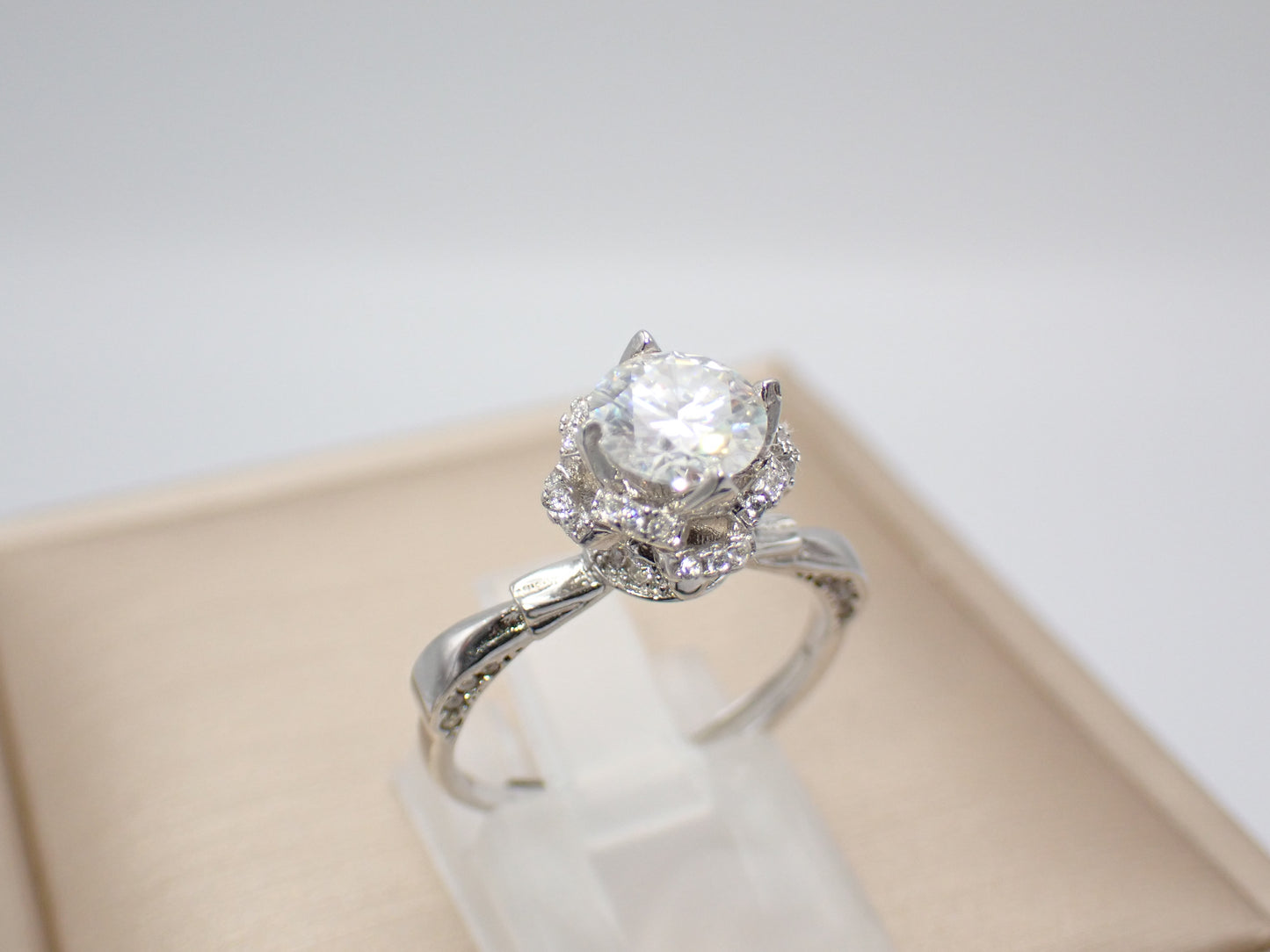 Vintage Halo Moissanite Ring with Twisted Band – 1.0ct - Mara & Co UK