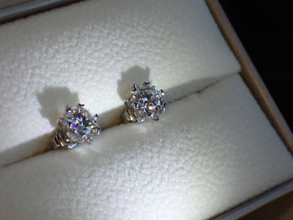 Moissanite Heart-Prong Solitaire Stud Earrings – DEF, Sterling Silver