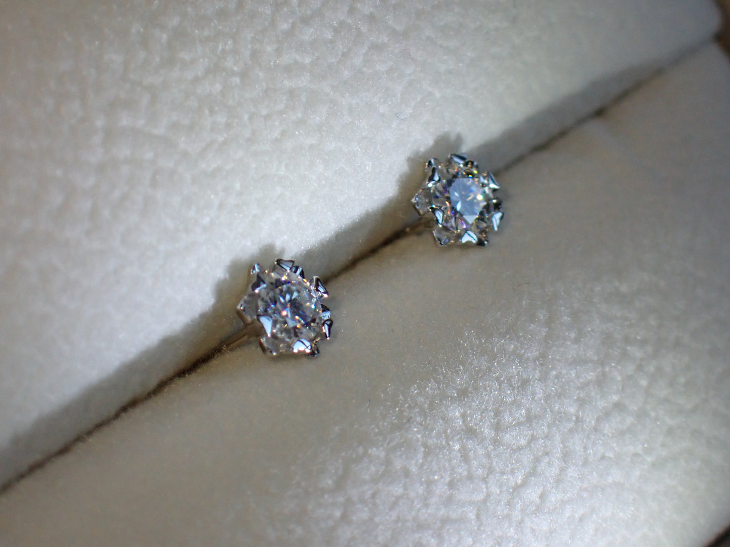 Moissanite Heart-Prong Solitaire Stud Earrings – DEF, Sterling Silver