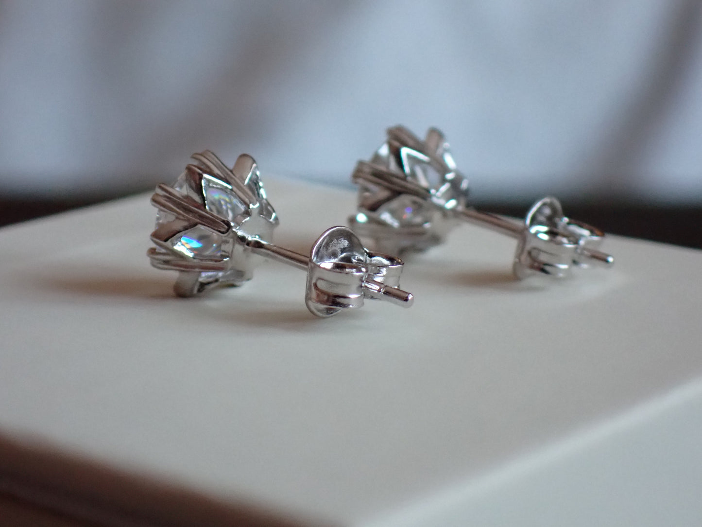 Moissanite Heart-Prong Solitaire Stud Earrings – DEF, Sterling Silver