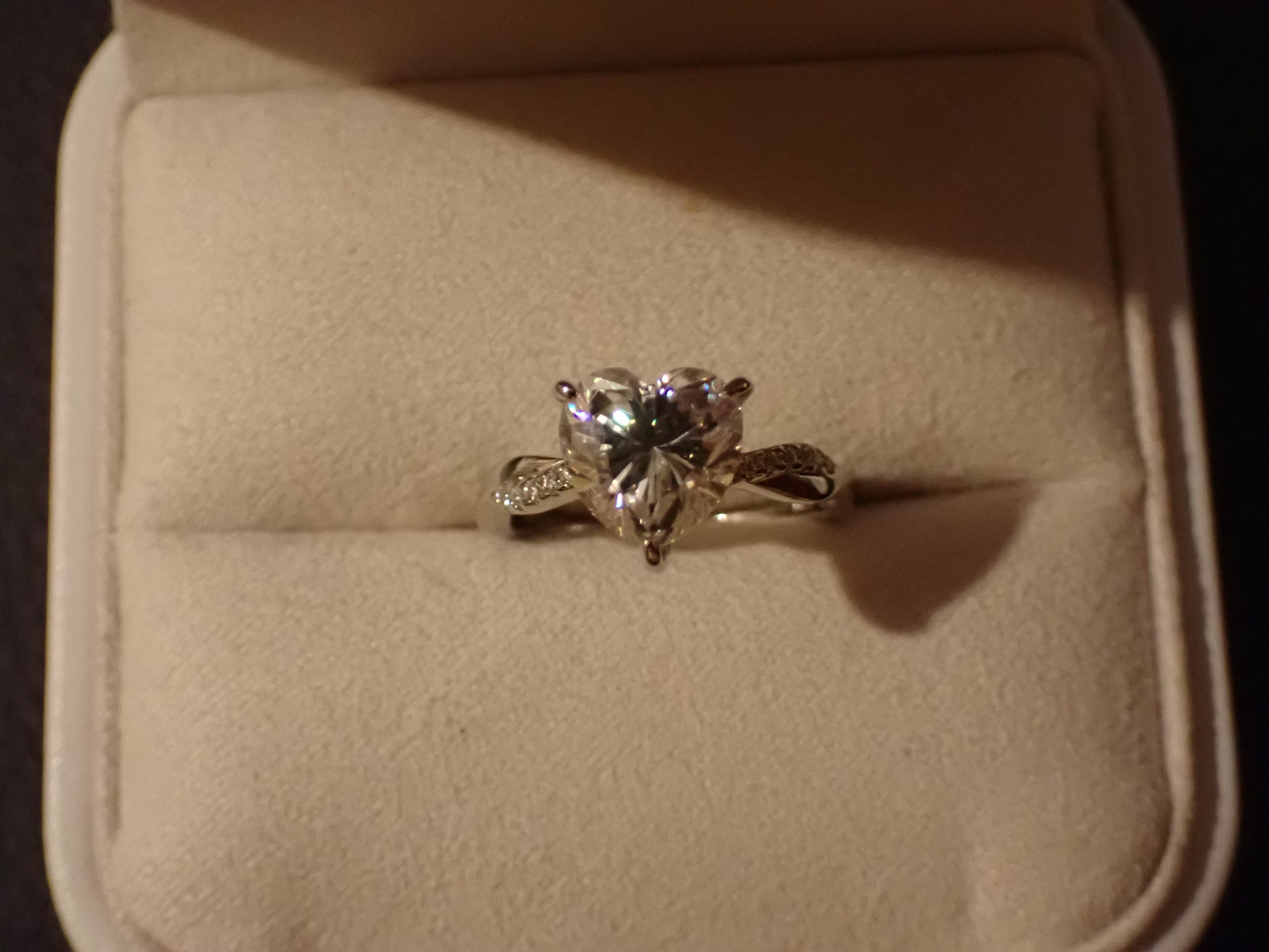 Radiant Heart Moissanite Pavé Ring – 2.0ct -  Mara & Co UK