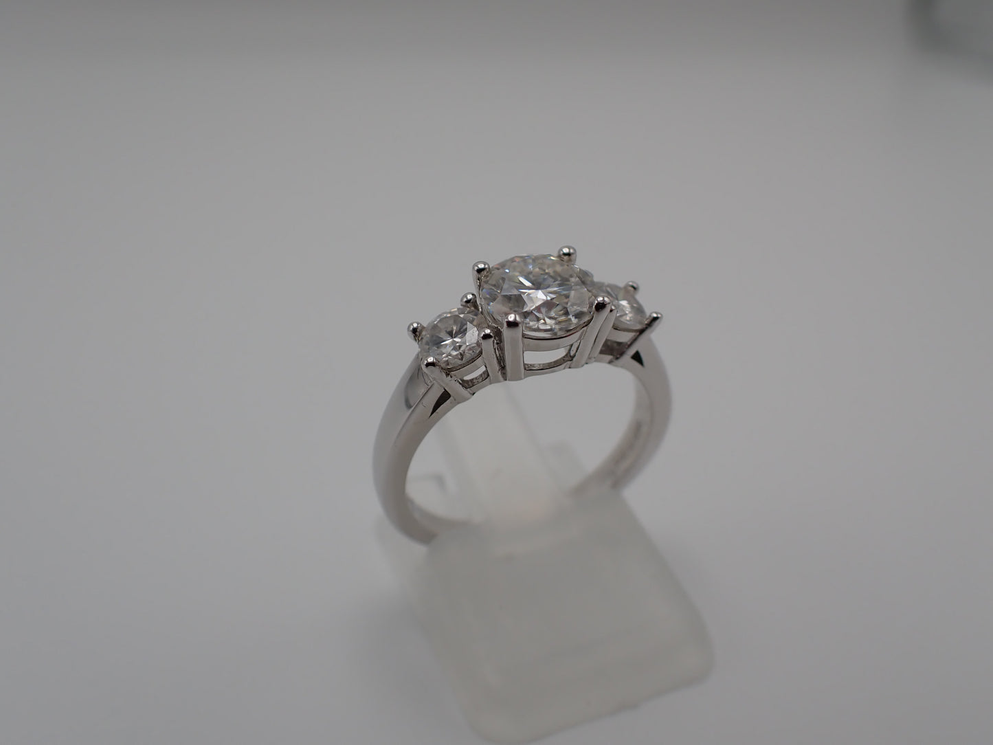 Classic Trilogy Moissanite Ring – 1.5ct