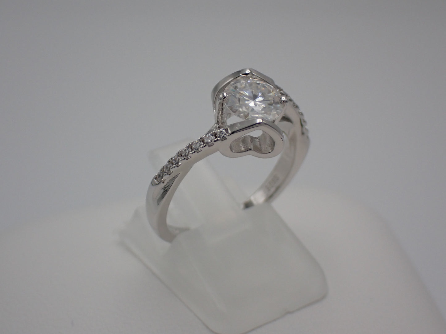 Twisted Pavé Solitaire Moissanite Ring – 0.5ct -  Mara & Co UK
