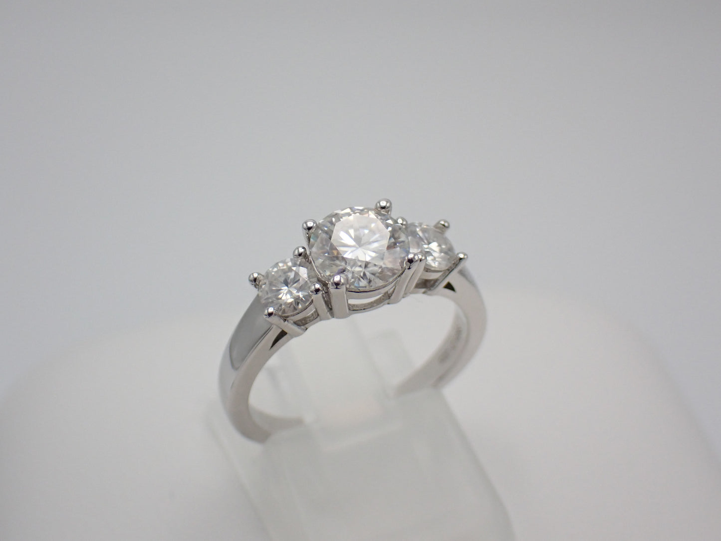 Classic Trilogy Moissanite Ring – 1.5ct