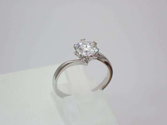 Twisted Solitaire Moissanite Ring with Heart Prongs – 1.0ct -  Mara & Co UK