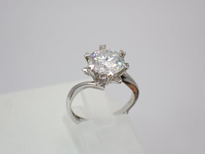 Twisted Solitaire Moissanite Ring with Heart Prongs – 3.0ct -  Mara & Co UK