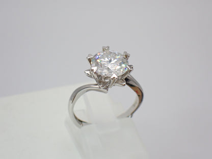 Twisted Solitaire Moissanite Ring with Heart Prongs – 3.0ct -  Mara & Co UK