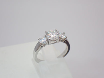 Classic Trilogy Moissanite Ring – 1.0ct -  Mara & Co UK