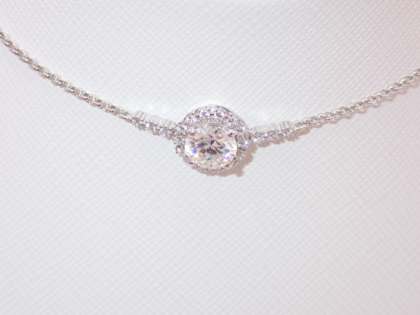 Radiance Halo Moissanite Bracelet – 1.0ct -  Mara & Co UK