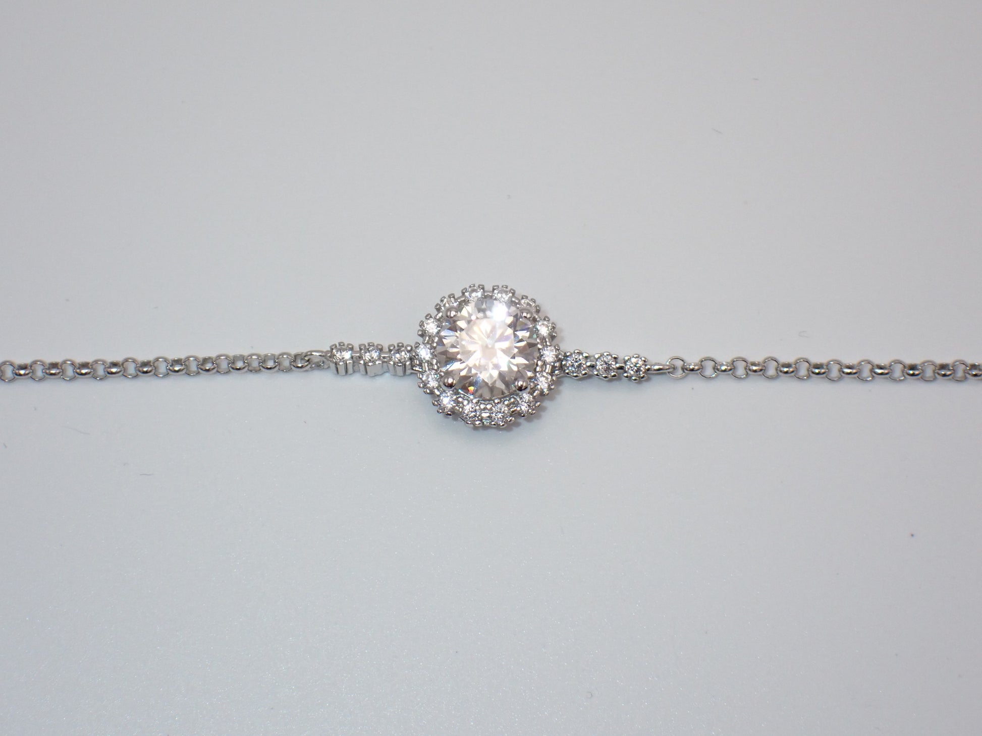 Radiance Halo Moissanite Bracelet – 1.0ct -  Mara & Co UK
