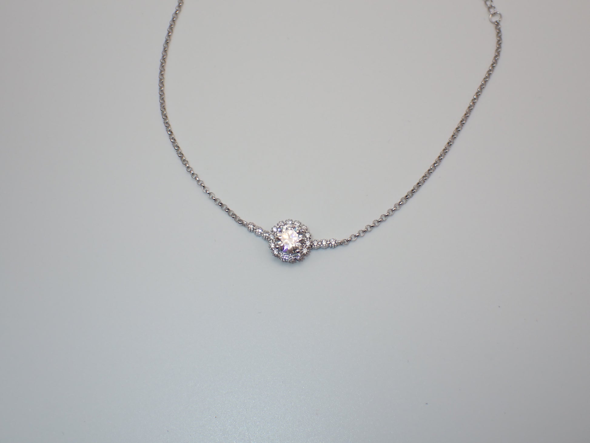 Radiance Halo Moissanite Bracelet – 1.0ct -  Mara & Co UK