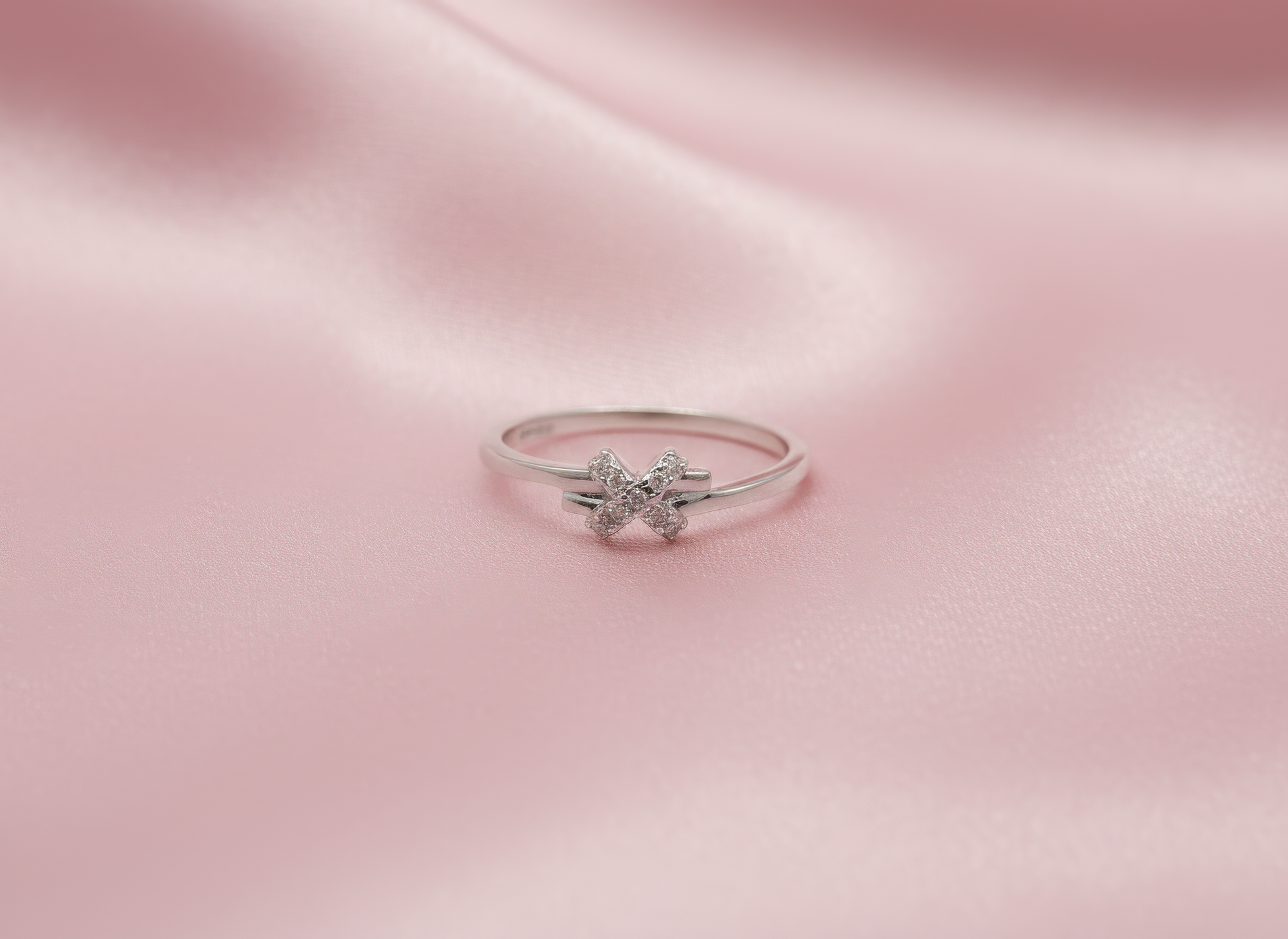 Cross Cluster Ring - Adjustable Moissanite Sterling Silver -  Mara & Co UK